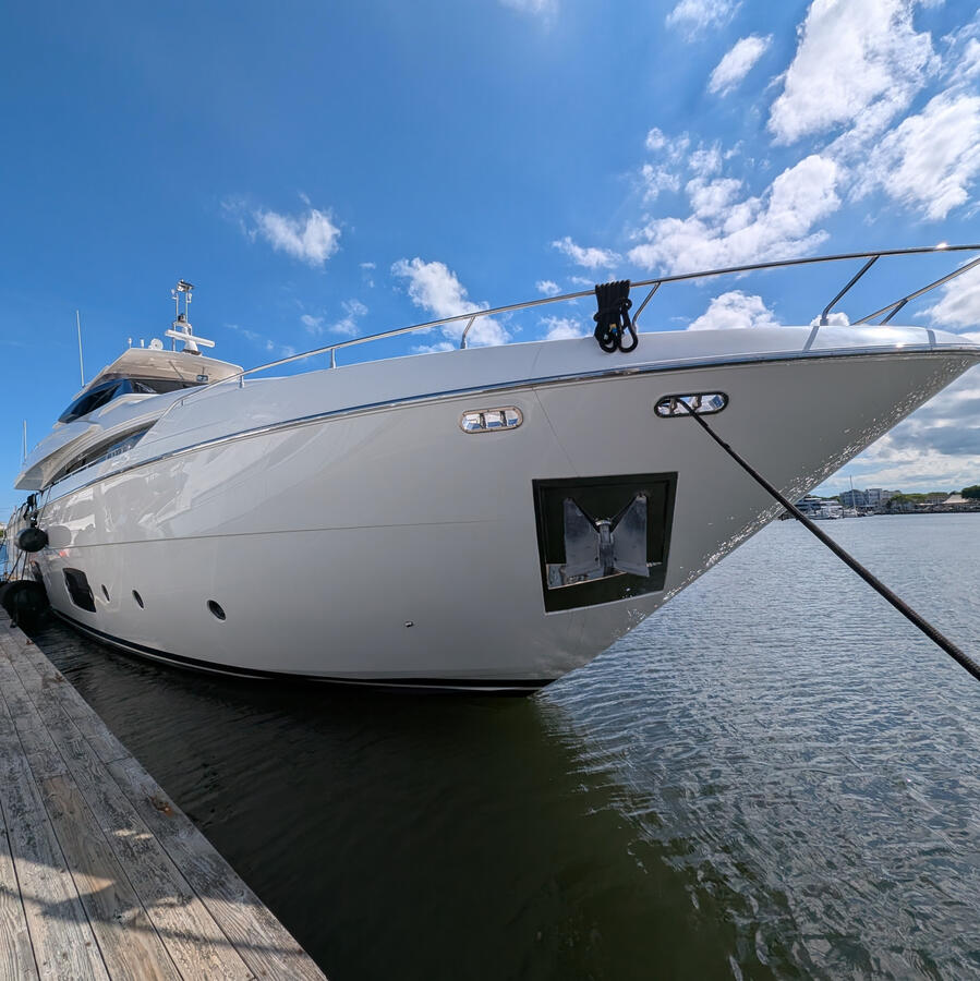 96' Superyacht